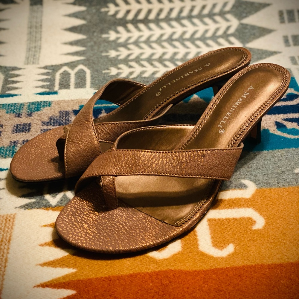 A. MARINELLI ⭐️ Golden Bronze Sandal In Size 7.5